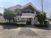 Casa en venta en Lomas de Tecamachalco, Naucalpan de...