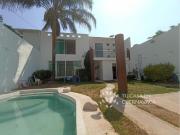 Casa en venta en Lomas de Tetela, Cuernavaca, Morelos