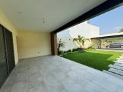 Casa en venta en Lomas de Vista Hermosa, Cancún, Morelos