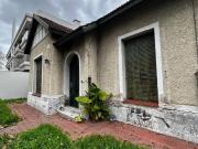 Casa en venta en Lomas De Zamora a refaccionar