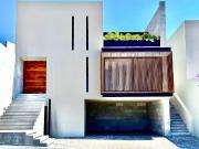 CASA EN VENTA EN LOMAS DEL CAMPANARIO 1V. 5