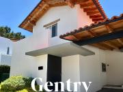 Casa en Venta en Lomas del Campanario, una muy buena...