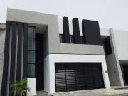 Casa en Venta en Lomas del Dorado