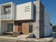 Casa en VENTA en LOMAS DEL DORADO