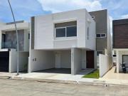 Casa en venta en Lomas del Dorado