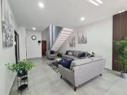 Casa en VENTA en Lomas del mar | CON PANELES SOLARES y...