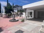 CASA EN VENTA EN LOMAS DEL MARQUÉS