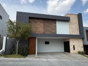 Casa en venta en Lomas del Molino