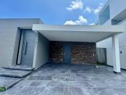 Casa en Venta en Lomas del Molino 1