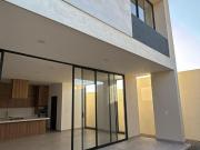 CASA EN VENTA EN LOMAS DEL MOLINO V