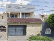 CASA EN VENTA EN LOMAS DEL PARAISO
