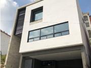 Casa en venta en Lomas del Paseo, Monterrey, Nuevo León