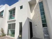 Casa en VENTA en Lomas del Refugio