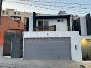 Casa en venta en Lomas del Río, Tijuana, Baja California Casa en venta en Lomas del Río, Tijuana, Baja California