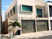 Casa en venta en Lomas del Sol, Alvarado, Veracruz de...