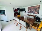 Casa en venta en Lomas del vall, con jardín