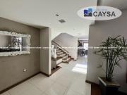 CASA EN VENTA en Lomas del Valle 4 rec?maras frente a parque