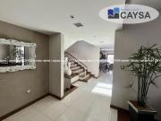 CASA EN VENTA en Haciendas del Valle 4 recámaras frente...