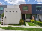 Casa En Venta En Lomas Del Valle Puebla