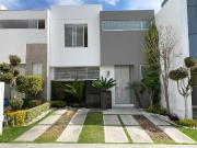 Casa en venta en Lomas del Valle, Puebla, Puebla