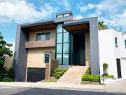 Casa en venta en Lomas del Valle, San Pedro Garza...