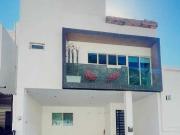 Casa en venta en Lomas del Vergel