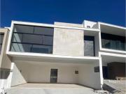 Casa en venta en Lomas del Vergel, Monterrey, Nuevo León
