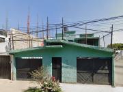 Casa en venta en Lomas Estrella, Iztapalapa Cerca de...