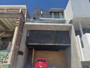 CASA EN VENTA EN LOMAS PUNTA DEL ESTE