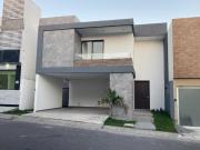 CASA EN VENTA EN LOMAS RESIDENCIAL/ LOMAS DEL VALLE