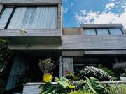 Casa en venta en Lomas Tecamachalco para actualizar
