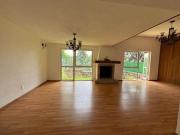 CASA EN VENTA EN LOMAS VERDES