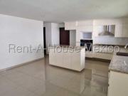 Casa en Venta en Lomas Verdes, Naucalpan de Juárez