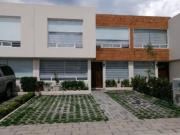 Casa en venta en Lomas Virreyes Calimaya modelo Castilla