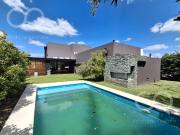 Casa en venta en Los Alisos, Nordelta. OPORTUNIDAD