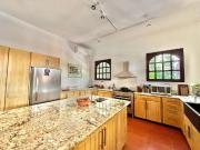 CASA EN VENTA EN LOS ARBOLES 4 RECAMARAS HOUSE ON SALE 4...