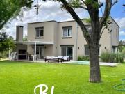 Casa en Venta en Los Cardales Country Club, Campana,...