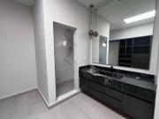 CASA EN VENTA EN LOS CASTAÑOS