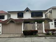 Casa en Venta en los Ceibos LeoM