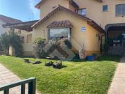 Casa en Venta en Los Cipreses con Av Del Canal Conserjeria