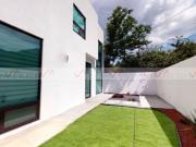 Casa en venta en Los Cristales, Monterrey, Nuevo León
