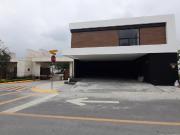 Casa en Venta en Los Cristales, Monterrey, Nuevo León