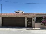 Casa en venta en Los Doctores, Saltillo, Coahuila de...