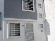 Casa en venta en Los Encinos, Tlajomulco