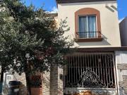 Casa en Venta en Los Faisanes Sector Dorado a solo...