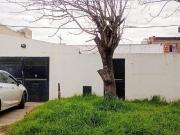 Casa en venta en Los Hornos de 2 dormitorios