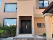 CASA EN VENTA EN LOS LAGOS RESIDENCIAL