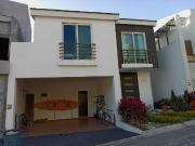 Casa en Venta en Los Milagros de Valle Alto, Monterrey,...