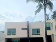 CASA EN VENTA EN LOS OLIVOS RESIDENCIAL CON DOBLE ALTURA