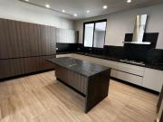 Casa en venta en Los Olmos, zona Valle Poniente, SPGG